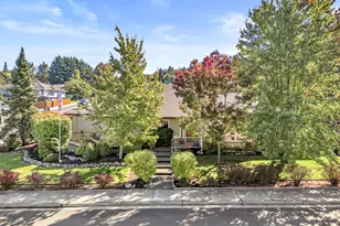 4250 Tamarack Dr, Medford, OR 97504 - Photo 1