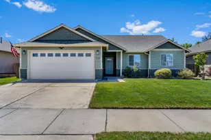 2116 NW Elm Ave, Redmond, OR 97756 - Photo 1