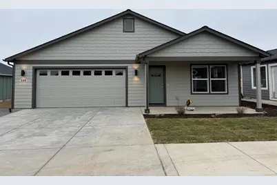 590 NE Arnold Street #183, Madras, OR 97741 - Photo 1