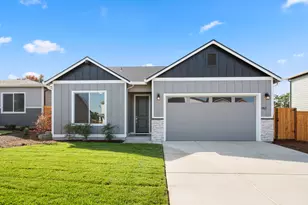 142 Valemont Dr, Eagle Point, OR 97524 - Photo 1