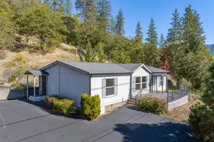 7820 N Applegate Rd, Grants Pass, OR 97527 - Photo 1