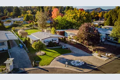 1928 Parkdale Drive, Grants Pass, OR 97527 - Photo 1