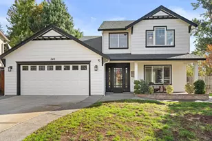 543 Hoover Park Dr, Medford, OR 97504 - Photo 1