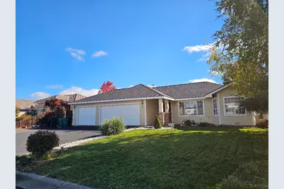 3919 Monrovia Way, Klamath Falls, OR 97603 - Photo 1