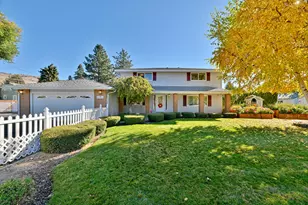 1721 Homedale Rd, Klamath Falls, OR 97603 - Photo 1