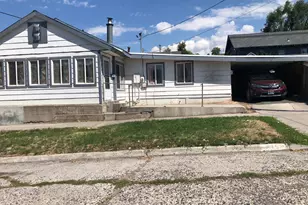 615 N 2nd St, Klamath Falls, OR 97601 - Photo 1