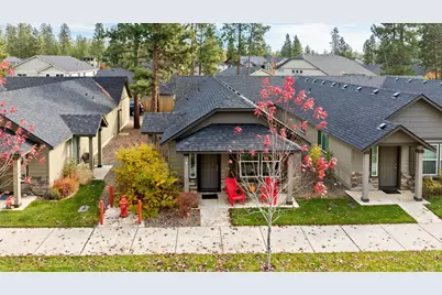 928 N Trinity Way, Sisters, OR 97759 - Photo 1