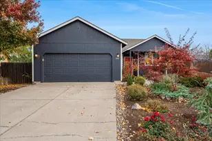 1210 SW 32nd Ct, Redmond, OR 97756 - Photo 1