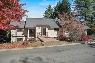 4427 San Juan Dr, Medford, OR 97504 - Photo 1