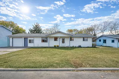 860 SE 6th Street, Prineville, OR 97754 - Photo 1