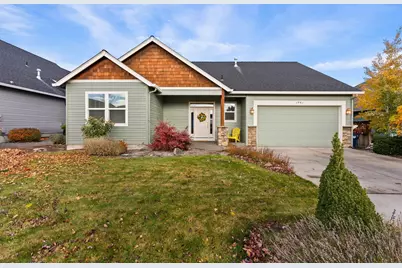 1981 NW Larch Avenue, Redmond, OR 97756 - Photo 1