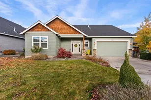 1981 NW Larch Ave, Redmond, OR 97756 - Photo 1