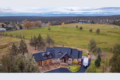 6180 SW Wickiup Lane, Redmond, OR 97756 - Photo 1