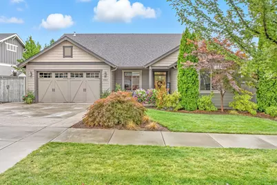 3964 Calle Vista Drive, Medford, OR 97504 - Photo 1