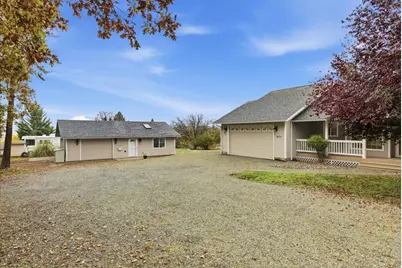 4273 Midway Avenue, Grants Pass, OR 97527 - Photo 1