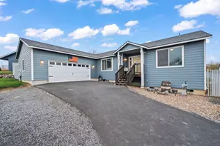 430 E D St, Culver, OR 97734 - Photo 1