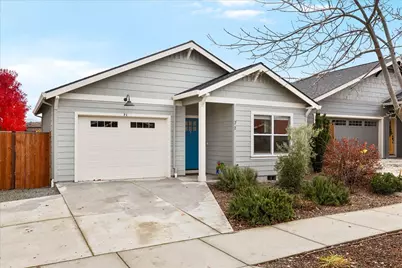 71 William Way, Talent, OR 97540 - Photo 1