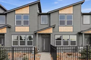 21311 SE Wilderness Wy, Bend, OR 97702 - Photo 1
