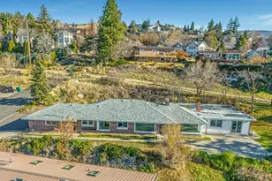 2046 Huron St, Klamath Falls, OR 97601 - Photo 1