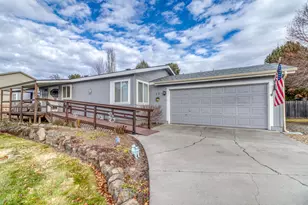1188 NE 27th St, Bend, OR 97701 - Photo 1
