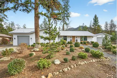 909 Upper Applegate Road, Jacksonville, OR 97530 - Photo 1