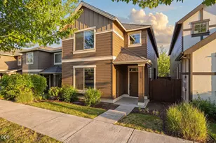 20745 NE Comet Ln, Bend, OR 97701 - Photo 1