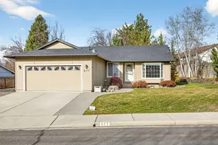 577 C St, Phoenix, OR 97535 - Photo 1