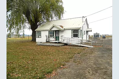 1267 Joe Wright Road, Klamath Falls, OR 97603 - Photo 1
