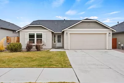 3539 SW Pumice Stone Avenue, Redmond, OR 97756 - Photo 1