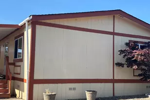 327 Whispering Willow Dr, Grants Pass, OR 97527 - Photo 1