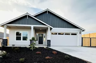 4015 SW 38th Place, Redmond, OR 97756 - Photo 1