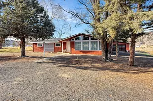 643 NE Coles Rd, Prineville, OR 97754 - Photo 1