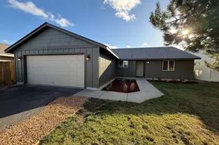 537 SE Ponderosa Dr, Madras, OR 97741 - Photo 1