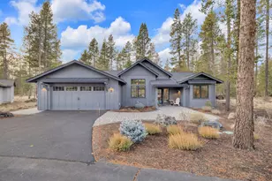 57811 Summit Ln, Sunriver, OR 97707 - Photo 1