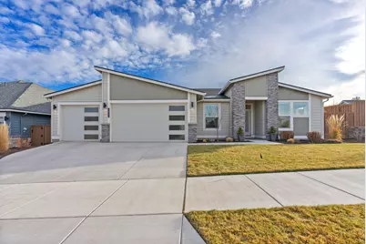 3842 NE Oakside Loop, Bend, OR 97701 - Photo 1