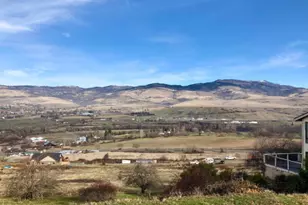 1304 Ashland Mine Rd, Ashland, OR 97520 - Photo 1