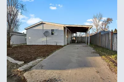 4647 Winter Avenue #SPC 36, Klamath Falls, OR 97603 - Photo 1