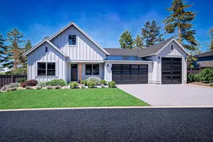 2181 NW Skyline Ranch Rd, Bend, OR 97703 - Photo 1