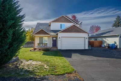 2424 SW Pumice Avenue, Redmond, OR 97756 - Photo 1