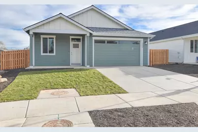 2340 SW 25th Street, Redmond, OR 97756 - Photo 1