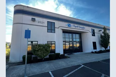 2021 Commerce Drive, Medford, OR 97504 - Photo 1