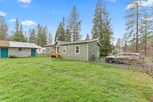 594 Detrick Dr, Grants Pass, OR 97527 - Photo 1