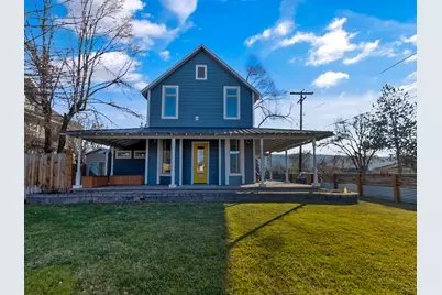 150 SW Deer Street, Prineville, OR 97754 - Photo 1