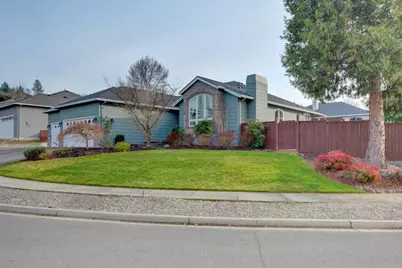 3340 Henderson Way, Medford, OR 97504 - Photo 1