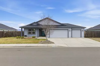8440 Cayden Street, White City, OR 97503 - Photo 1