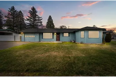 3371 Freeland Road, Central Point, OR 97502 - Photo 1