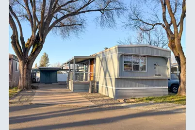 2335 Table Rock #SPC 27, Medford, OR 97501 - Photo 1