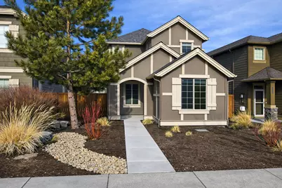 20848 Gateway Drive, Bend, OR 97702 - Photo 1