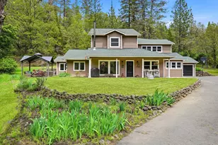 18781 E Evans Creek Rd, Rogue River, OR 97537 - Photo 1