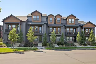 20551 Gloucester Ln, Bend, OR 97701 - Photo 1